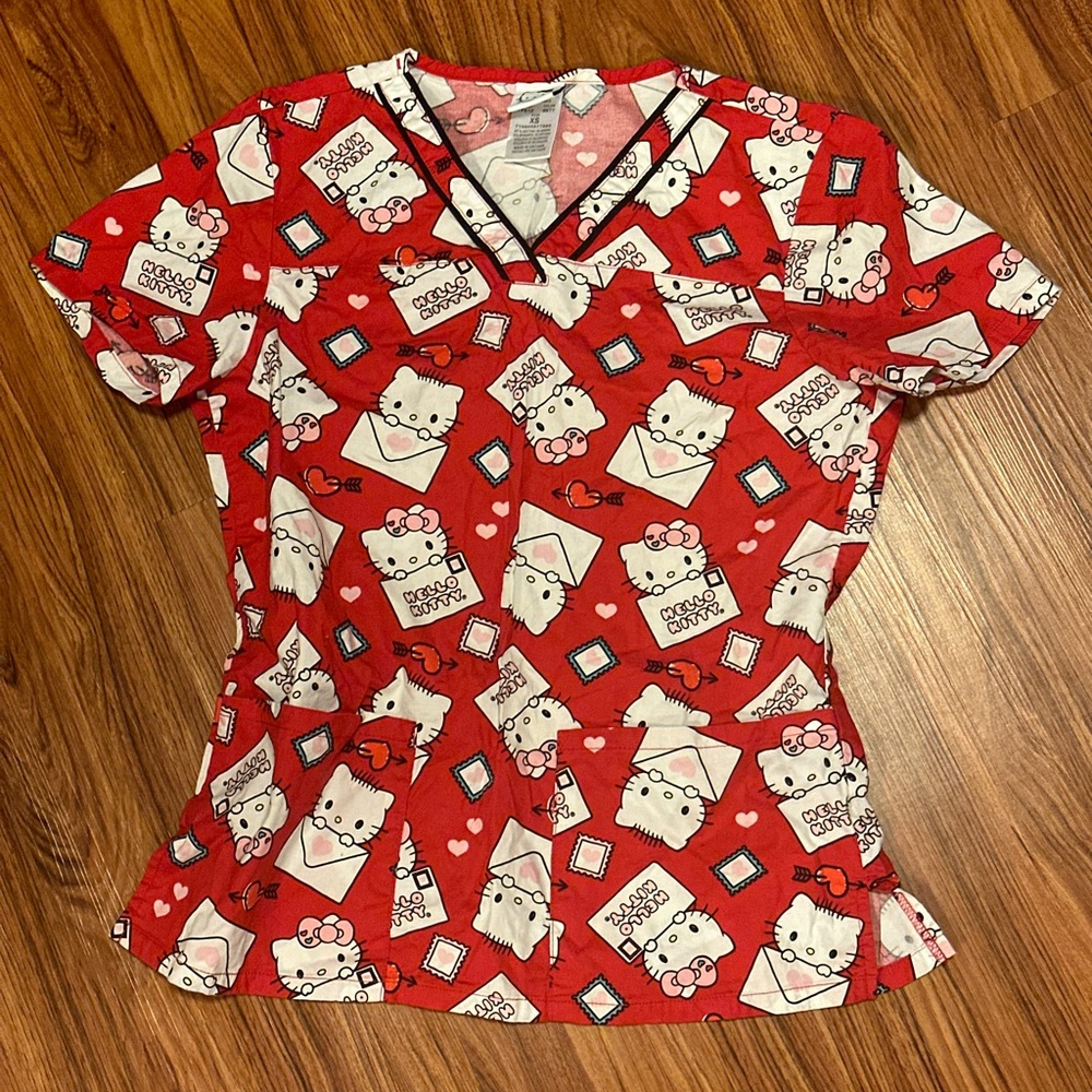 Hello Kitty Nurse Vet Scrub Top ❤️ Size XS